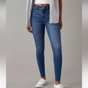 American eagle begging / skinny jeans - gently used 🖤💙